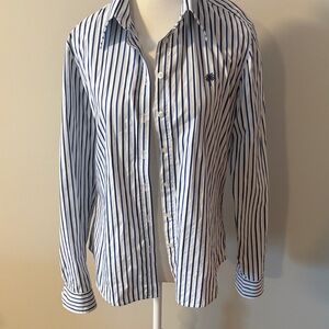 NWOT Lilly Pulitzer Blue and White Striped Long Sleeve Button Up Shirt. Size 8